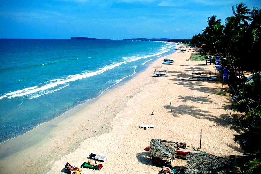 Unawatuna Beach: Sri Lanka Unawatuna Beach: Sri Lanka